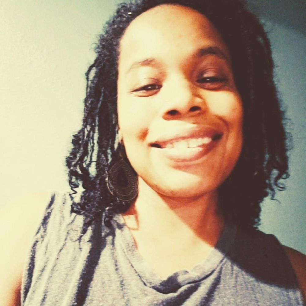 Meet your Posher, Lenia